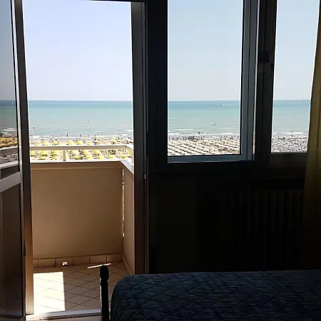 Fronte Mare * リミニ